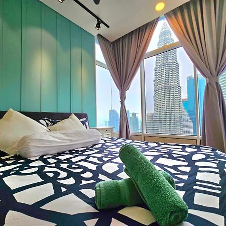 Sky Suites Klcc At Куала Лумпур Екстериор снимка
