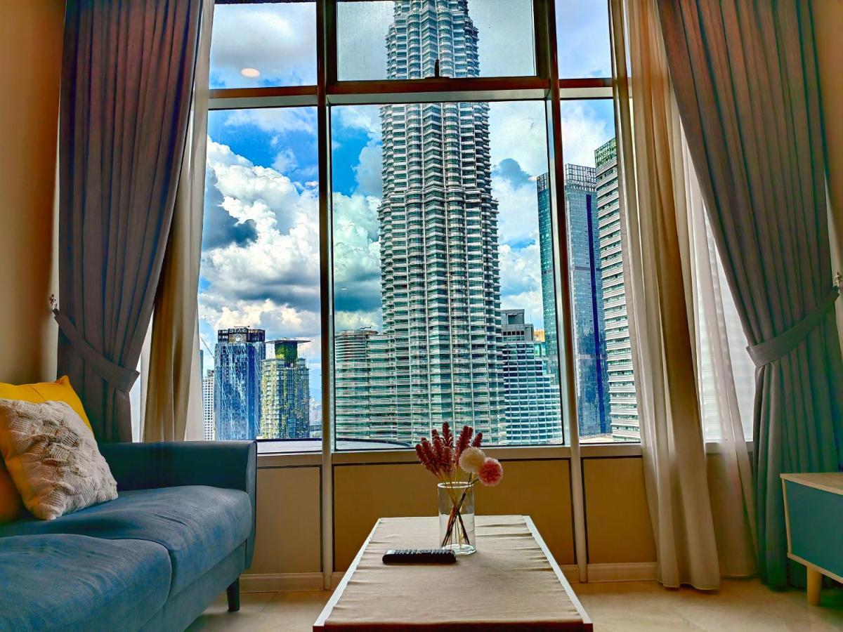 Sky Suites Klcc At Куала Лумпур Екстериор снимка
