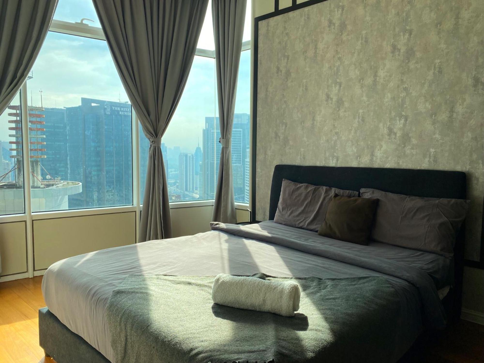 Sky Suites Klcc At Куала Лумпур Екстериор снимка