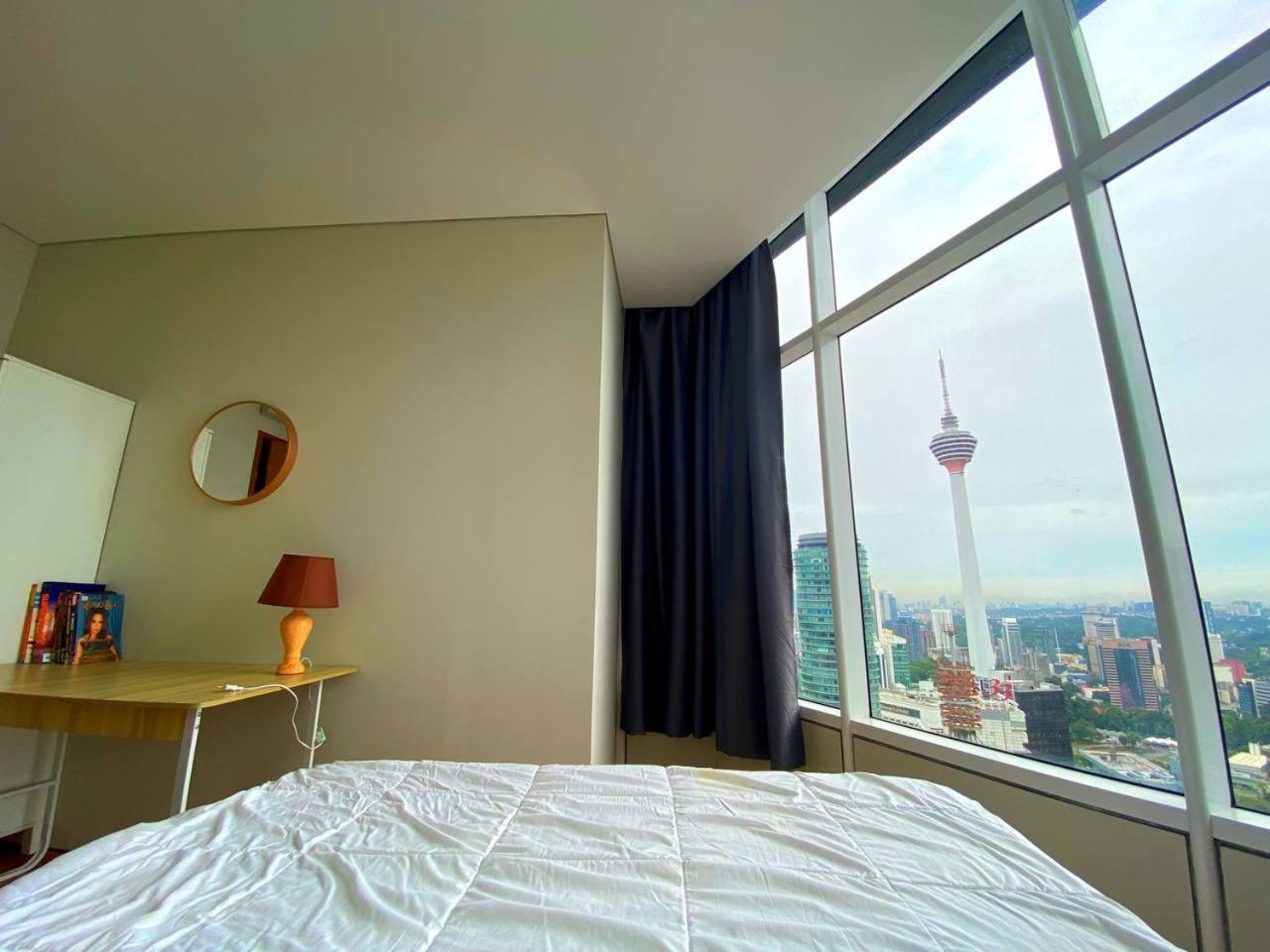 Sky Suites Klcc At Куала Лумпур Екстериор снимка